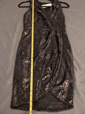 New TFNC London Sequin Wrap V-Neck Black Cocktail Dress Sz 6